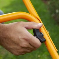 Vejapjovė akumuliatorinė STIGA Collector 48 S AE Kit (48V, savaeigė, 5 Ah)