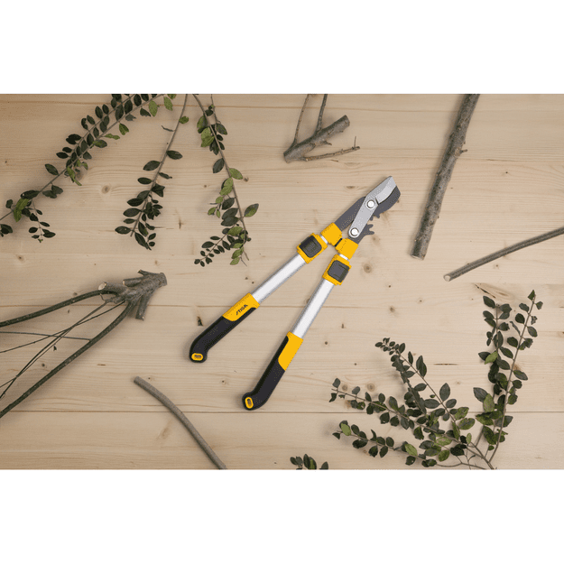 Teleskopinės genėjimo žirklės prasilenk.ašm.STIGA