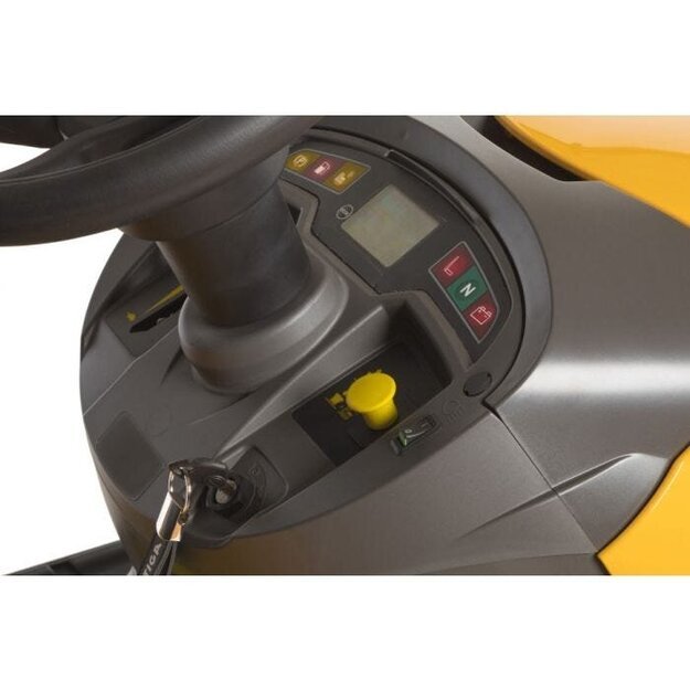 Traktoriukas STIGA Tornado 7108 W (ST 700 Twin, 108 cm)