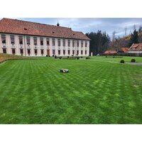 Robotas vejapjovė STIGA A 10000 (bevielis, iki 120 arų)